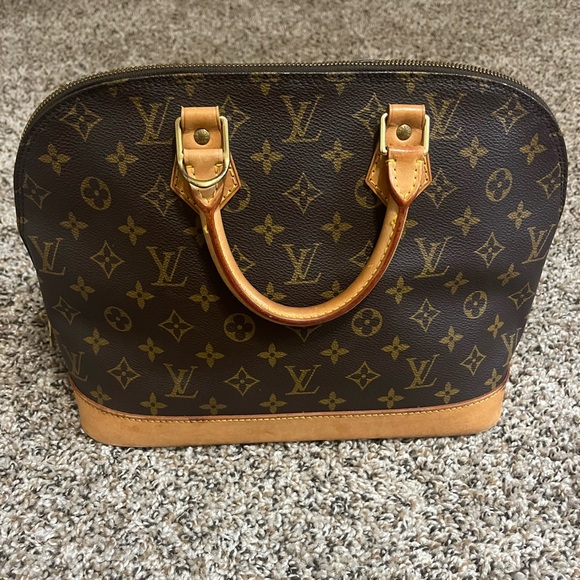 SOLD-Authentic Louis Vuitton Monogram Alma - Picture 1 of 6